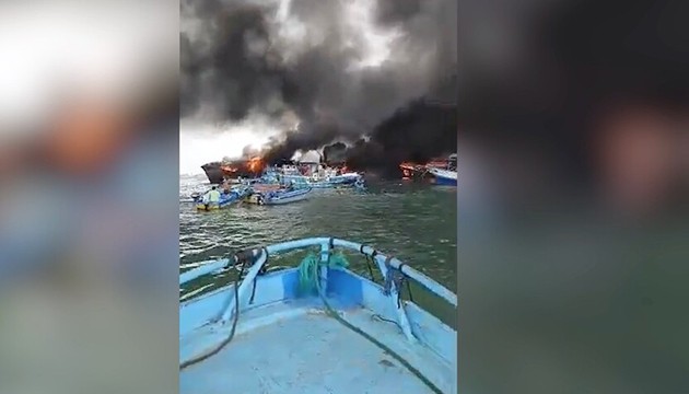 Limanda yangın paniği!