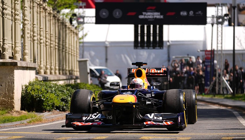Formula 1'de kazanan Norris