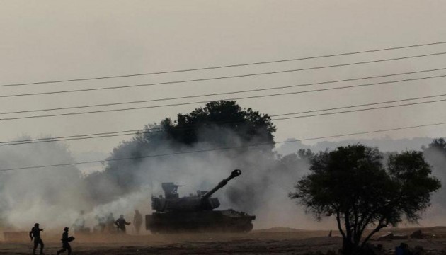 Hizbullah, İsrail'in askeri mevzilerine saldırı düzenledi