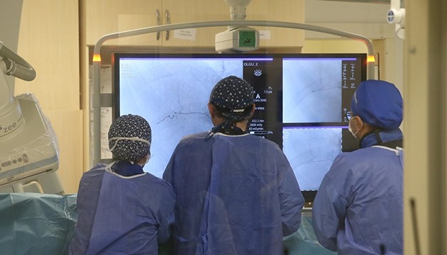 Malatya'daki ameliyat Antalya'da canlı izlendi