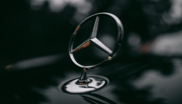 Mercedes-Benz yeni elektrikli modelini tanıttı