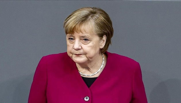 Almanya Cumhurbaşkanı Merkel'in kalmasını istiyor!