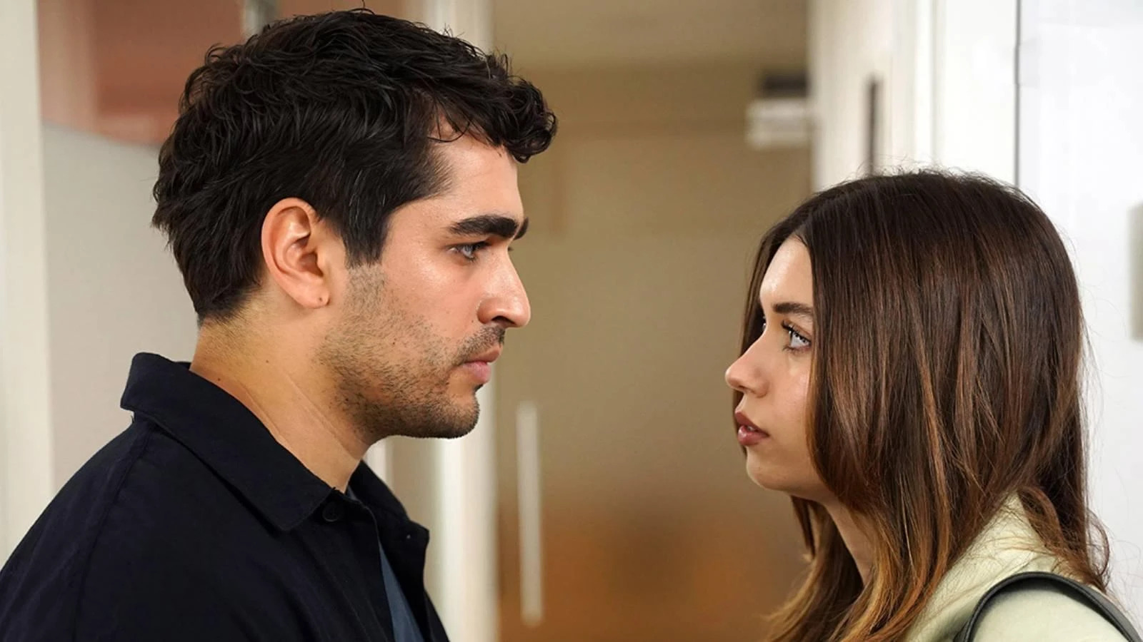 Afra Saraçoğlu'ndan Mert Ramazan Demir sorusuna kaçamak cevap