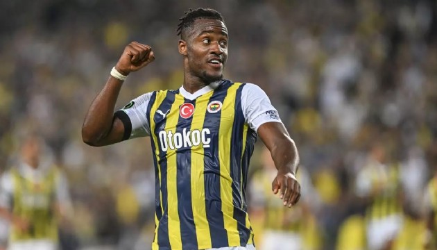 Fenerbahçe'nin Konferans Ligi golcüsü Michy Batshuayi