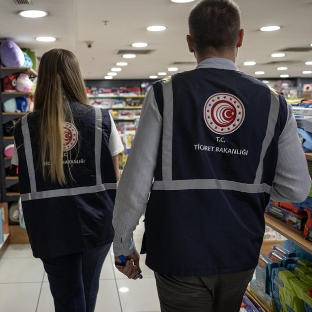 Ünlü markaya ait kalemlik için toplatma kararı