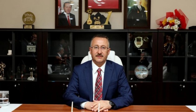 Ak Parti'de ihraç hazırlığı: Adapazarı Belediye Başkanı Mutlu Işıksu disipline sevk edildi