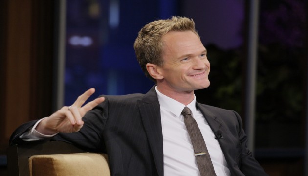 Neil Patrick Harris yeniden Barney Stinson olarak ekranda