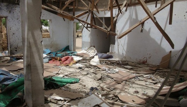 Nijerya'da camiye saldırı:18 ölü