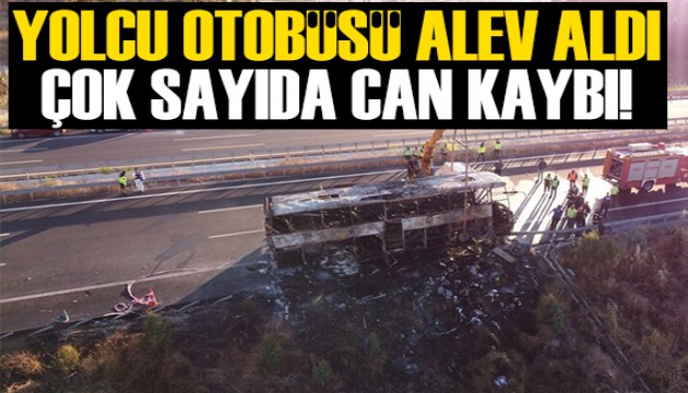 Denizli'de yolcu otobüsü bariyerlere çarparak yandı: Çok sayıda can kaybı var