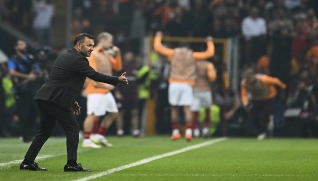 Okan Buruk: Günümüzde olsak ilk yarı 5-6 atabilirdik