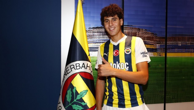 Fenerbahçe'den sürpriz transfer! Omar Fayed ile 4 yıllık sözleşme imzalandı