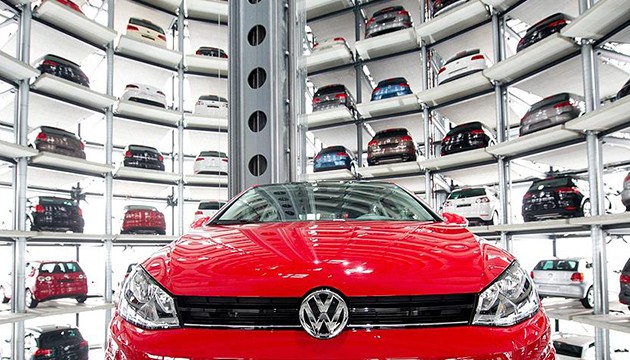 Otomotiv devinin satışları geriliyor