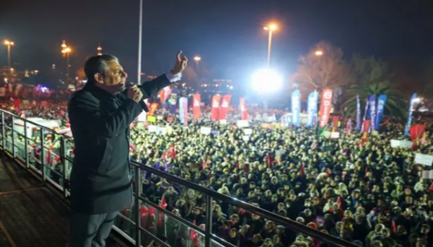 Özgür Özel: 