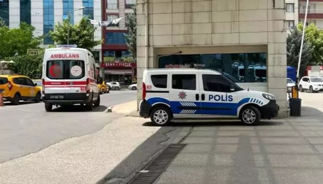 Silahlı kavgada kan döküldü