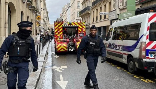 Paris'te silahlı saldırı: Çok sayıda yaralı var