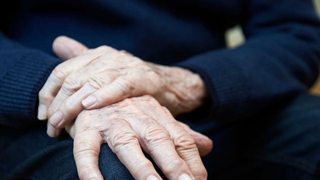 Dikkat çeken araştırma: Parkinson 50 yaş altında da görülebilir