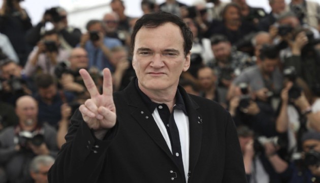 Quentin Tarantino jübile yapıyor