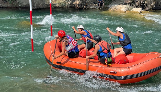 Munzur Çayı'nda şampiyona heyecanı