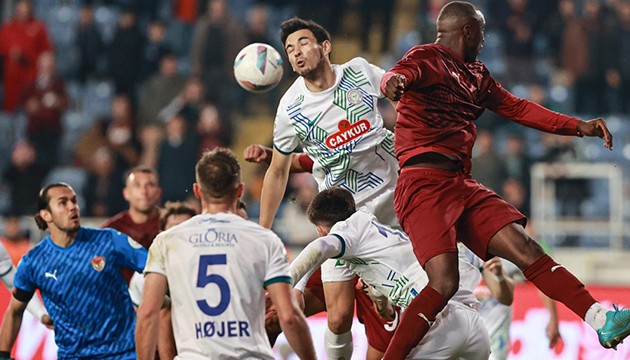 Rizespor deplasmanda 3 puanı aldı