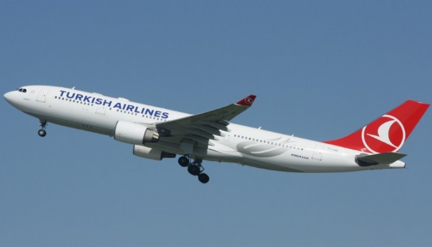 Rize'ye giden uçaklar, faciadan kıl payı kurtuldu!