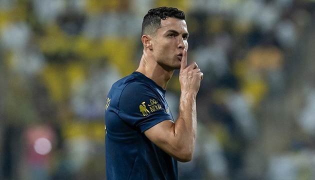 Ronaldo kulüp hissesi aldı