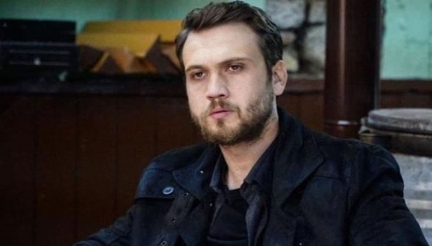 Aras Bulut İynemli'nin acı kaybı!