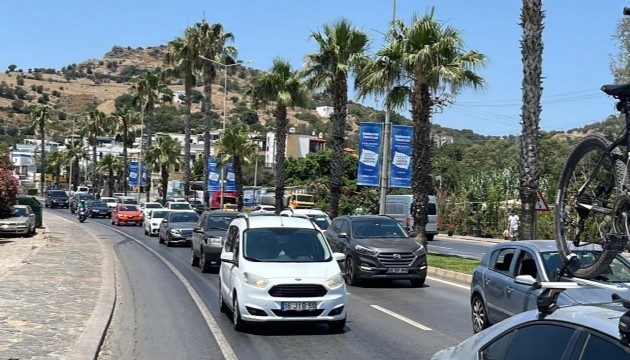 30 bin araç Bodrum'dan çıkış yaptı