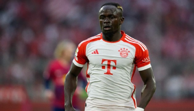 Sadio Mane, Bayern'e veda etmekte zorlanıyor