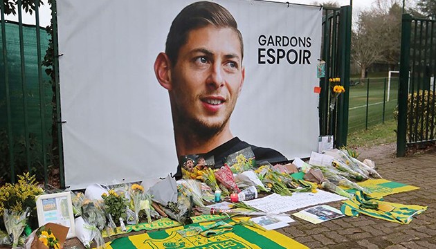 Cardiff'e Emiliano Sala reddi