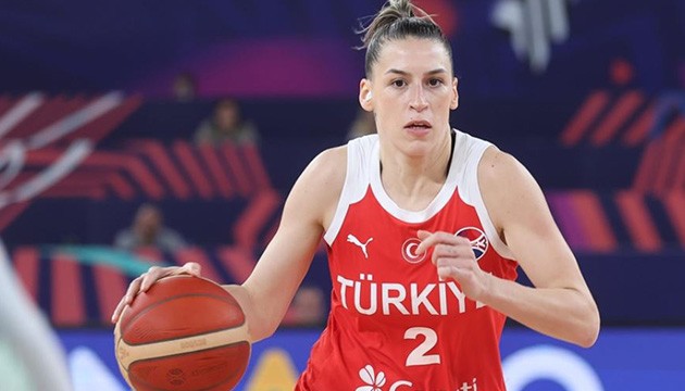 Dallas Wings Sevgi Uzun'u kadrosuna kattı