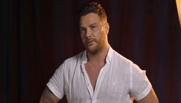 Sinan Akçıl Türk sanatçıları suçladı