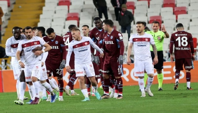 Sivas'ta gol yağmuru! 6 gollü maçta kazanan yok...