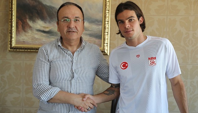 Sivasspor'da transfer!