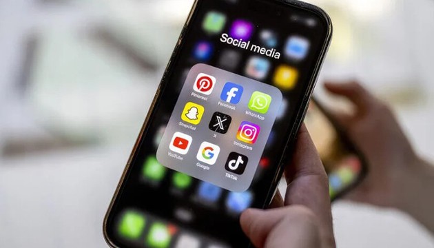 Okullarda telefon yasağı dönemi!