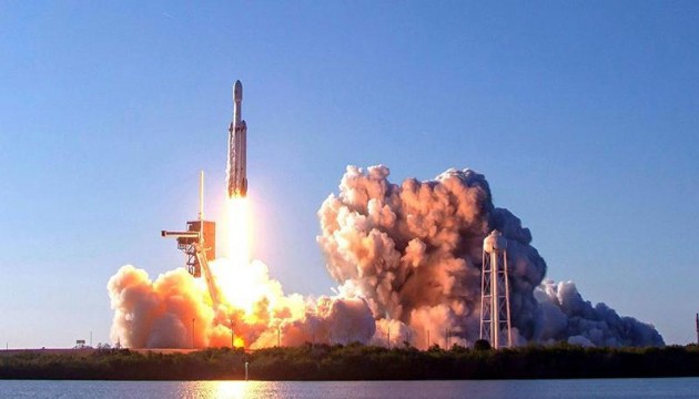 SpaceX'in okyanus uzay üssü seneye açılıyor