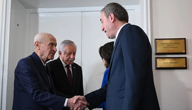 Tuncer Bakırhan Bahçeli'den özür diledi
