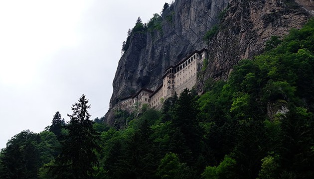 Sümela'ya ziyaretçi akını