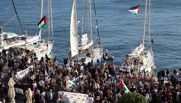 Yardım filosuna Yunanistan'dan katılım artıyor