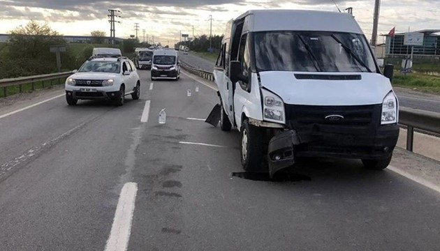 Tekirdağ'da servis araçları çarpıştı: Çok sayıda yaralı var