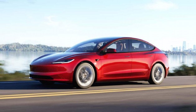 Tesla, elektrikli araç fiyatlarında yeni indirimlere gitti