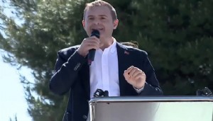 Ak Parti'ye geçecek iddialarına yanıt