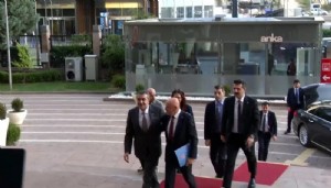 Yusuf Tekin'den CHP'ye ziyaret