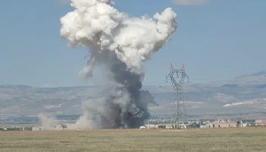 Fabrikada patlama: Ölü ve yaralılar var
