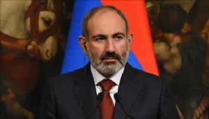 Ermenistan'da muhalefet ayaklandı