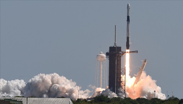 SpaceX'in Dragon kapsülü fırlatıldı!