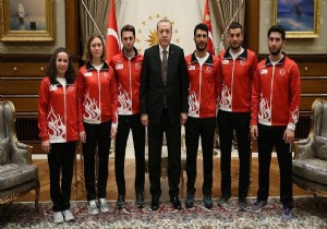 Erdoğan, 2018 Kış Olimpiyatları'na katılacak Türk sporcuları kabul etti