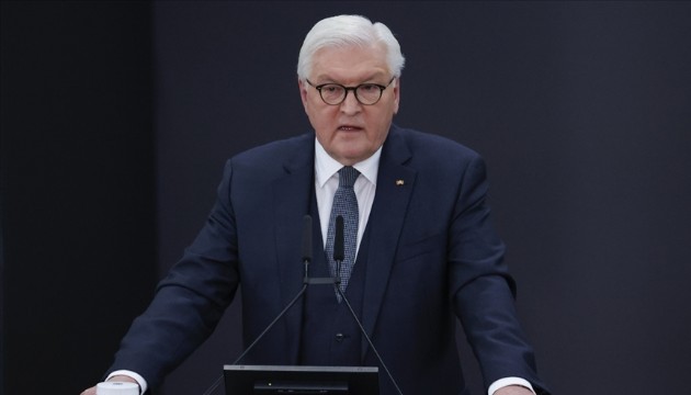 Almanya Cumhurbaşkanı Steinmeier'a Katar'da şok! Yarım saat beklemek zorunda kaldı