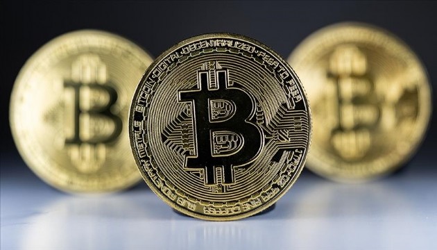 Bitcoin'in piyasa değeri 1 trilyon doları aştı