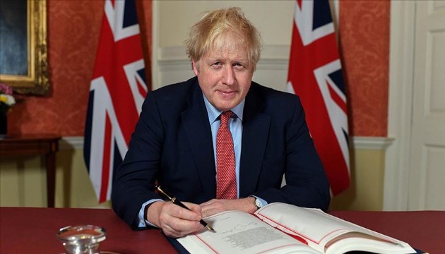 Boris Johnson'a istifa çağrıları!