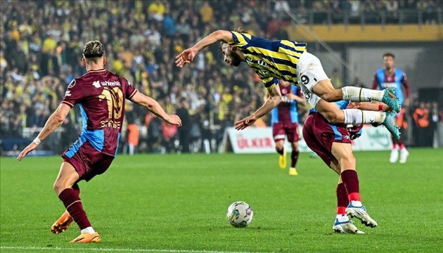 Fenerbahçe yarın Trabzonspor'la karşı karşıya!